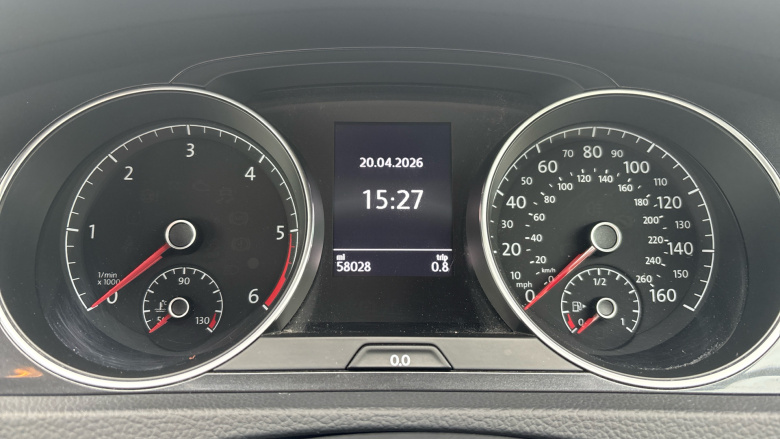 Volkswagen Golf 1.6 TDI SE [Nav] 5dr Diesel Hatchback